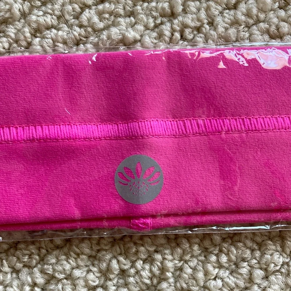NEW Senita Athletics Athletic Head Band Hairband Hot Pink Sealed NWT